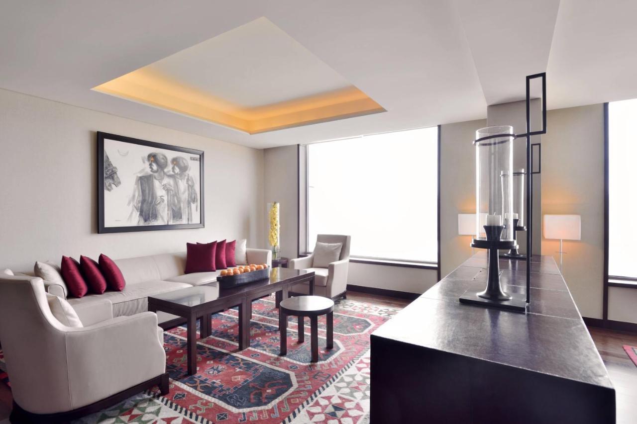 Jw Marriott Pune Bagian luar foto