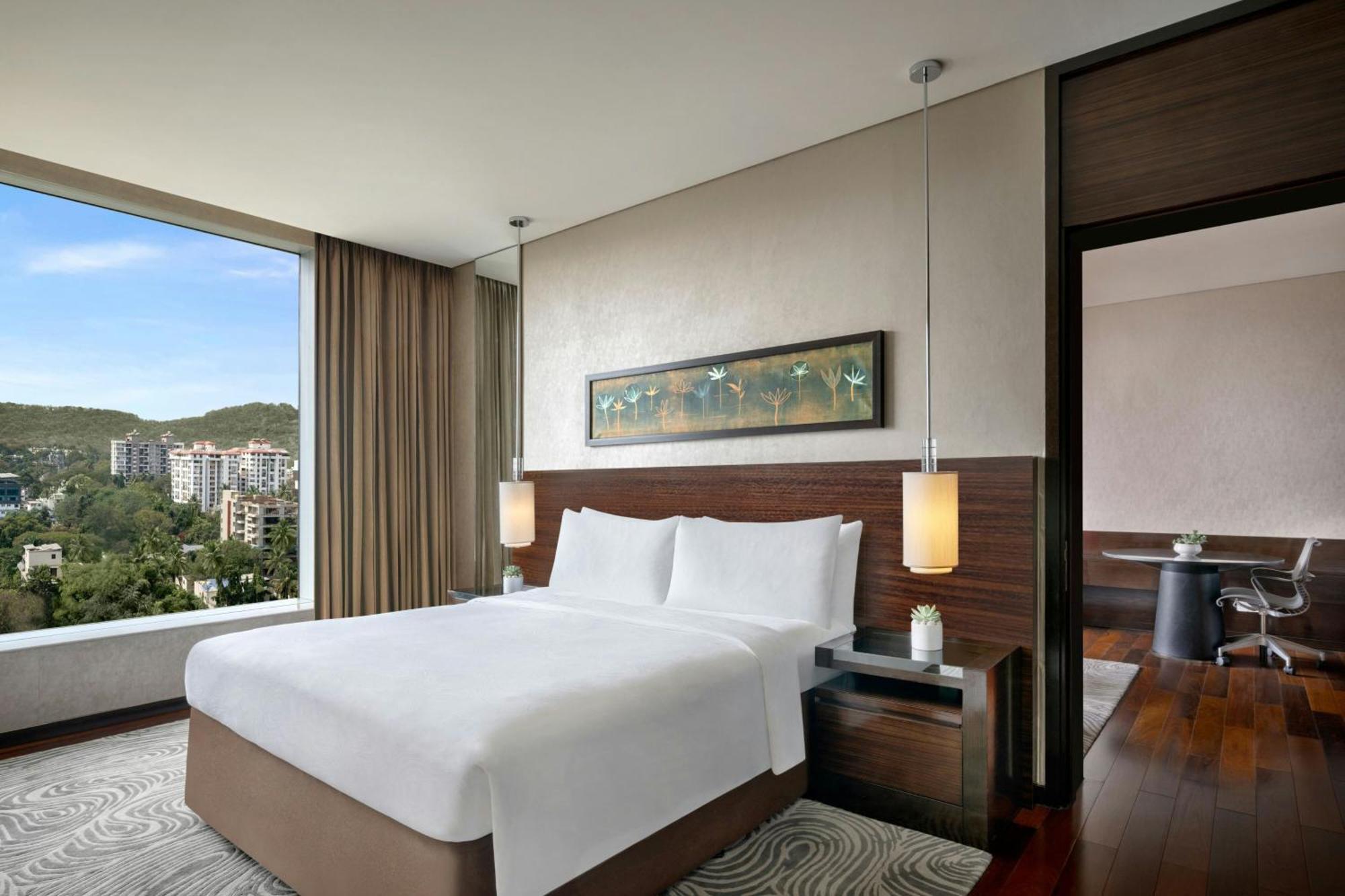 Jw Marriott Pune Bagian luar foto